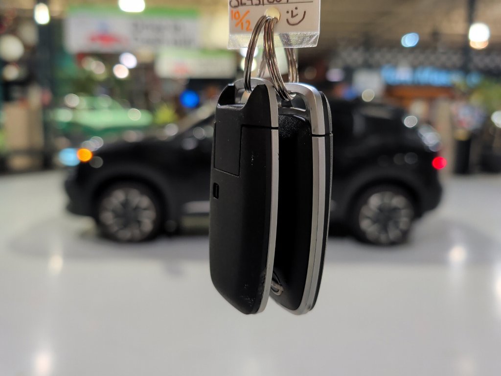 Used 2025 Nissan Kicks SV AWD/4WD image 4