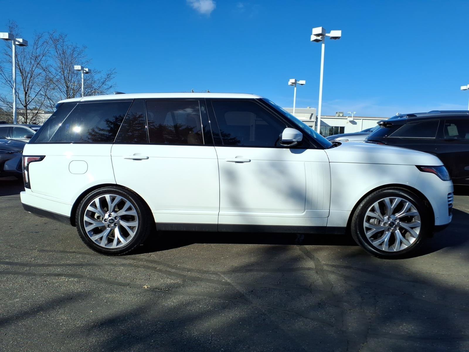 Used 2020 Land Rover Range Rover HSE AWD/4WD image 8