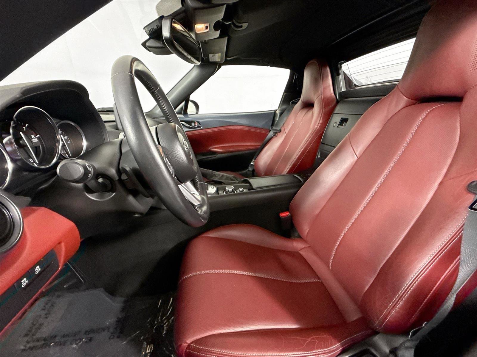 Used 2020 MAZDA MX-5 Miata RF Grand Touring image 3