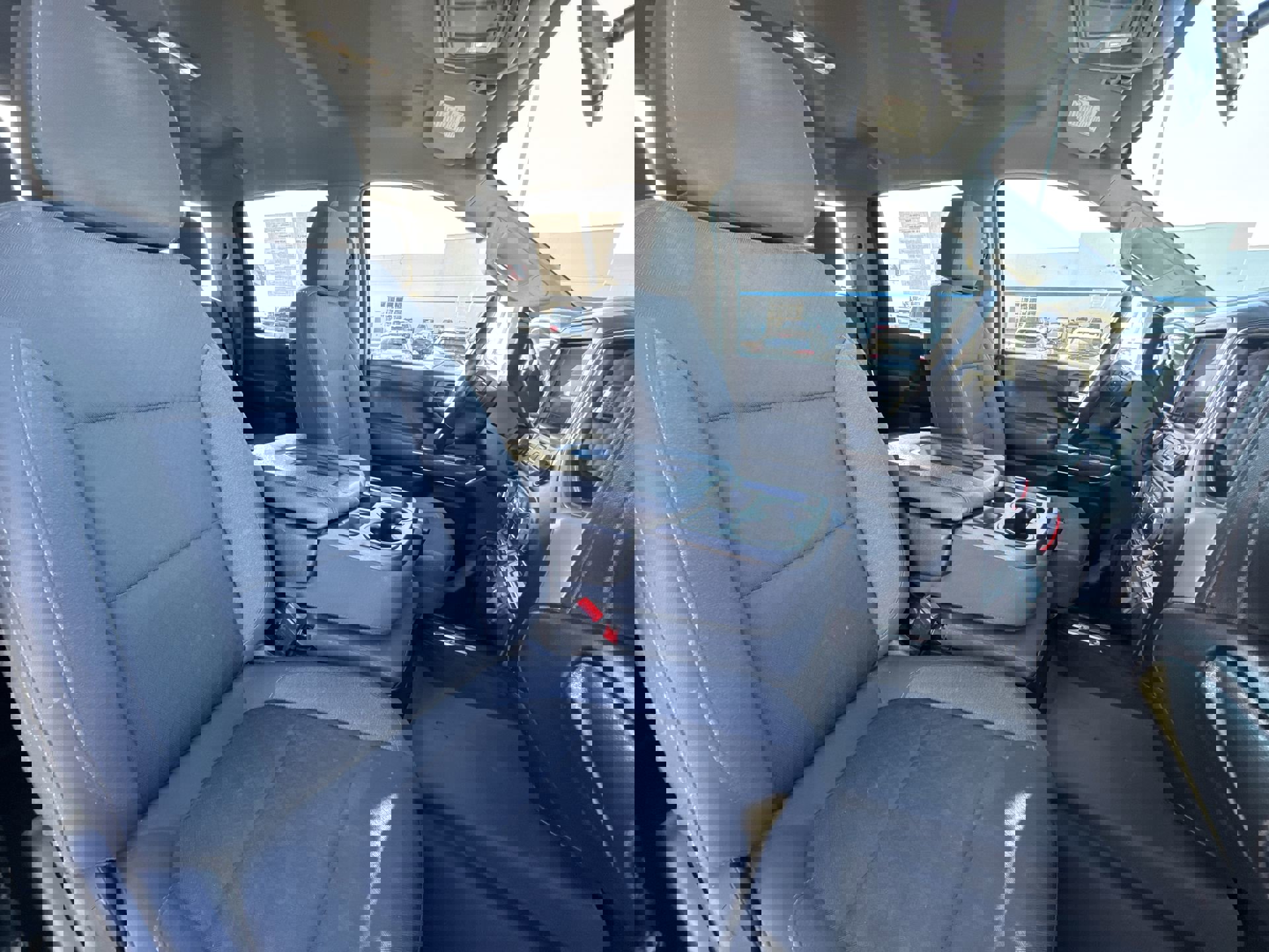 Used 2023 Chevrolet Silverado 2500 LT w/ Convenience Package image 23