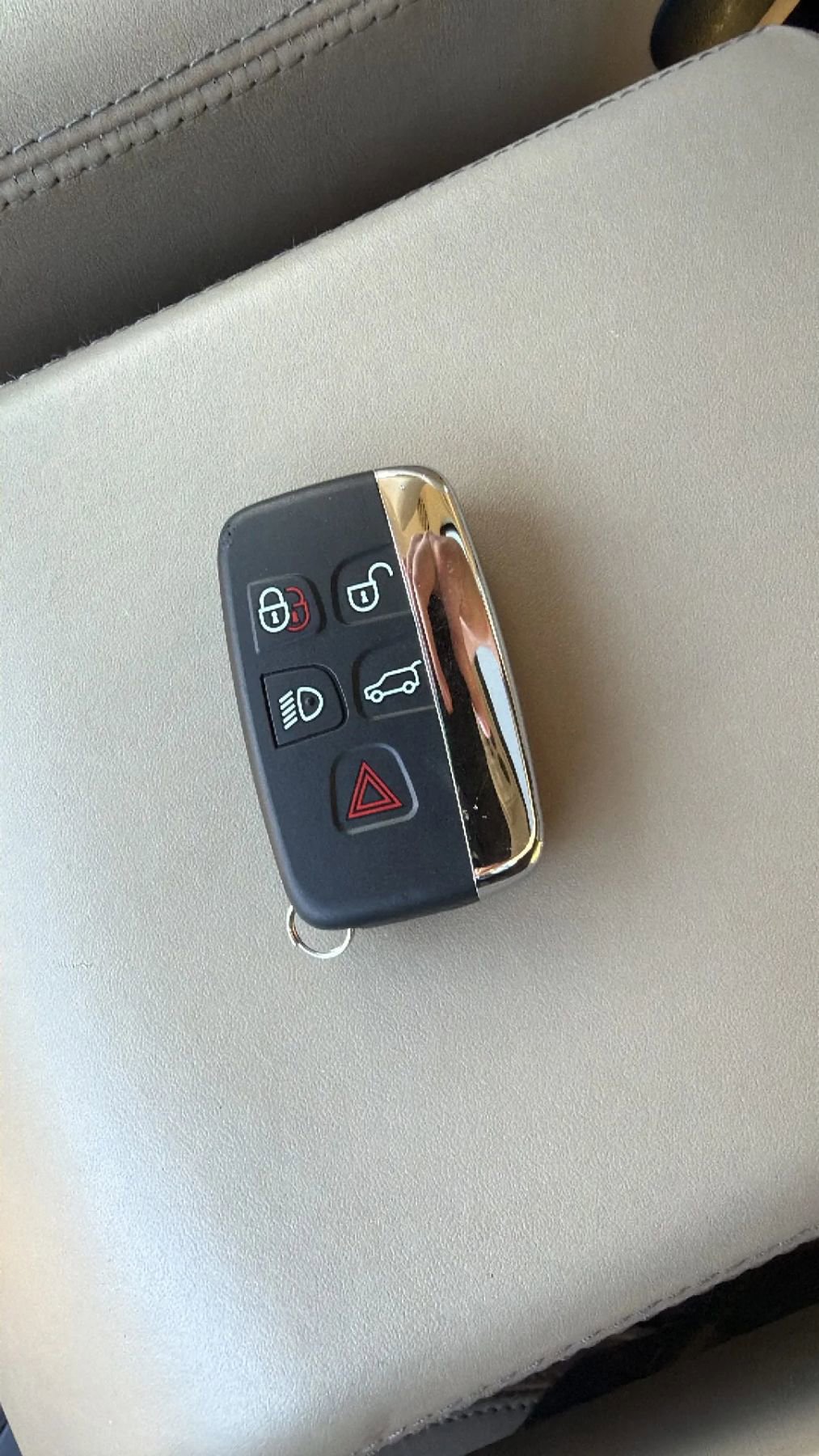 Used 2010 Land Rover LR4 HSE LUX image 34