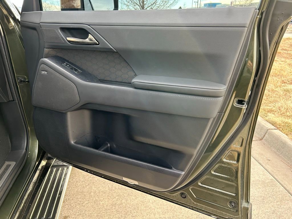 Used 2025 Lexus GX 550 image 28