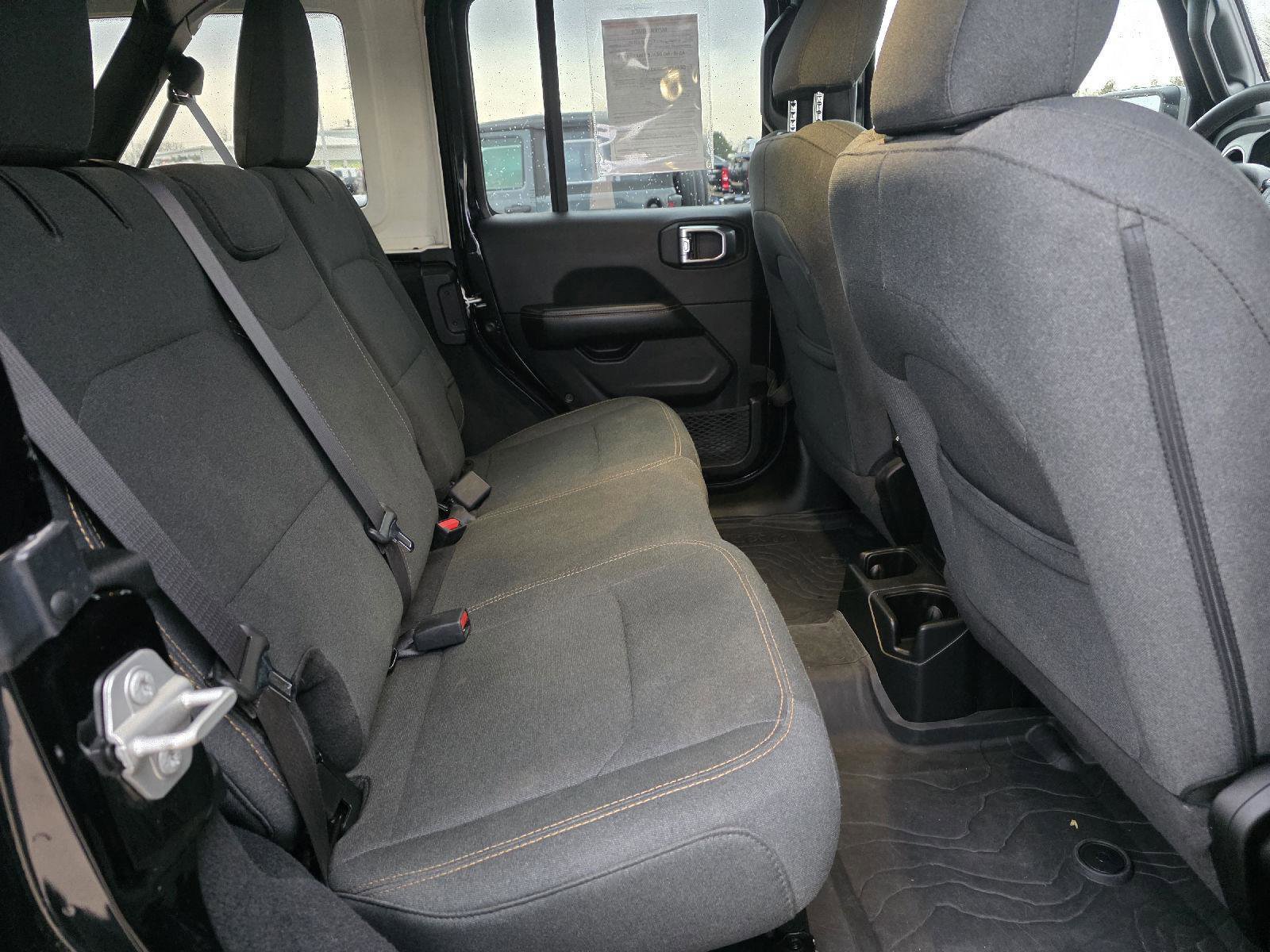 Used 2024 Jeep Wrangler Sahara w/ Safety Group image 67