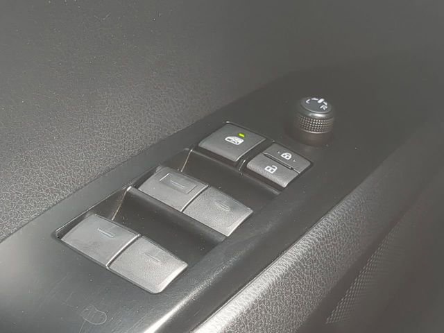 Used 2025 Toyota Camry SE w/ Multimedia Upgrade Package FWD image 24