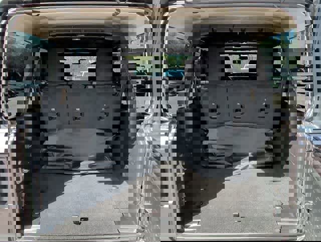 Used 2021 Jeep Wrangler Unlimited Sport image 29