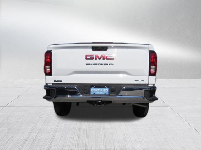 New 2026 GMC Sierra 1500 SLE image 3