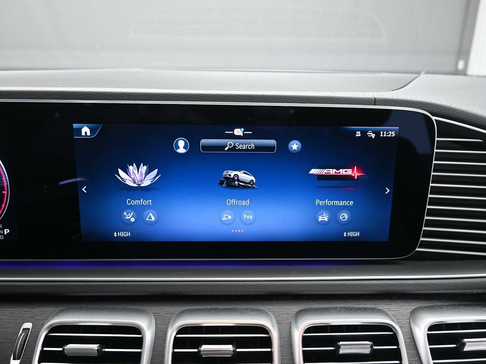 Used 2024 Mercedes-Benz GLE 53 AMG 4MATIC Coupe image 18