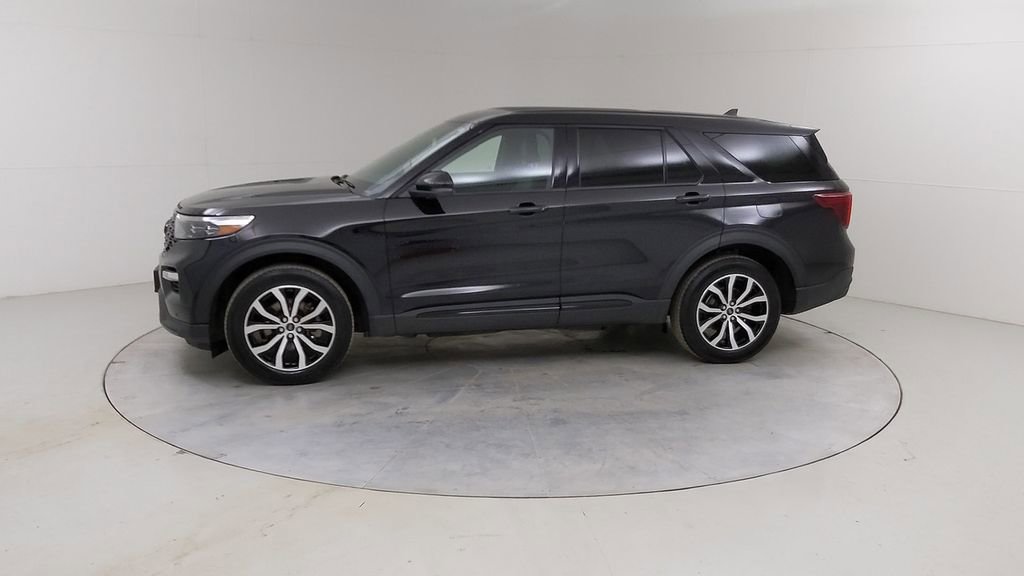 Certified 2022 Ford Explorer ST image 19