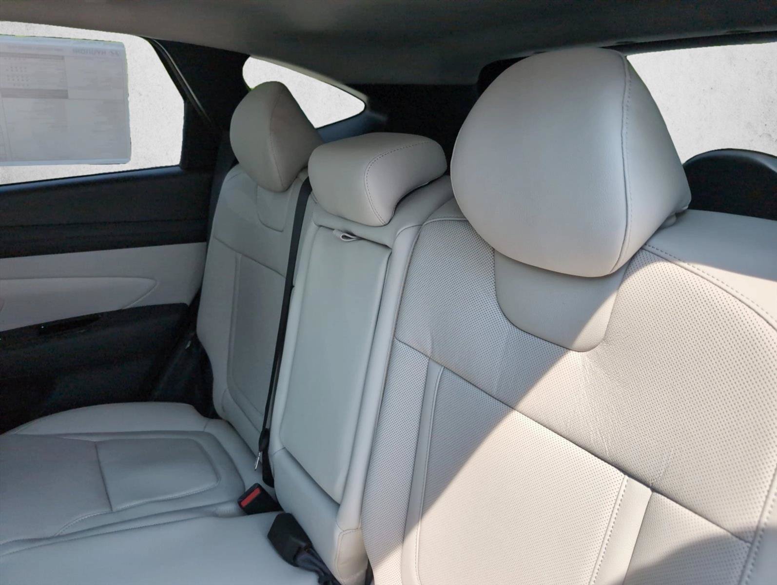 New 2026 Hyundai Tucson Limited FWD image 22