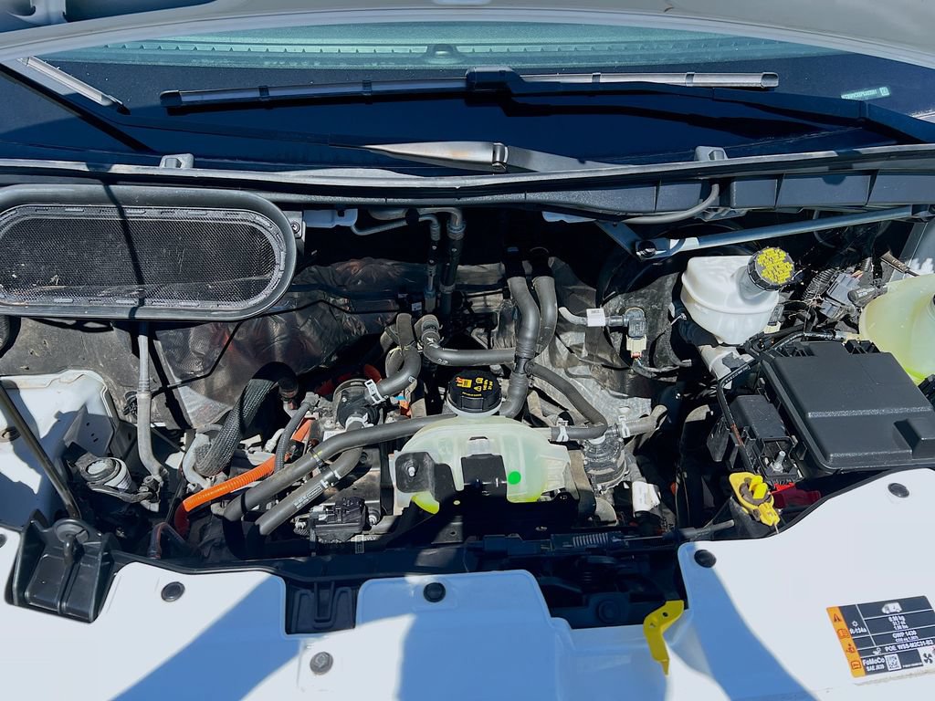 Used 2023 Ford E-Transit Medium Roof RWD image 29