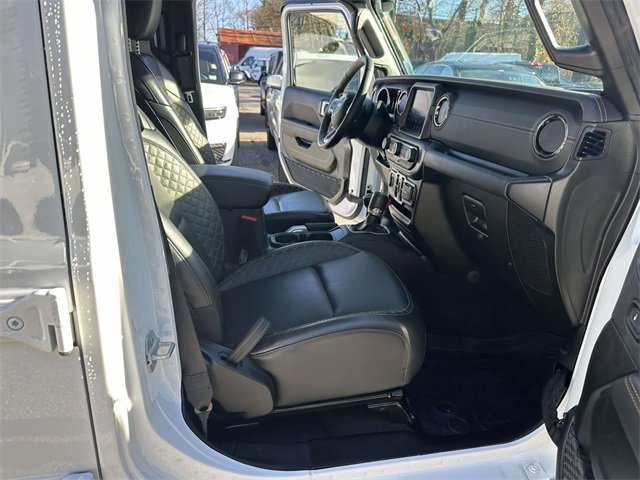 Certified 2022 Jeep Wrangler Unlimited Sahara image 24