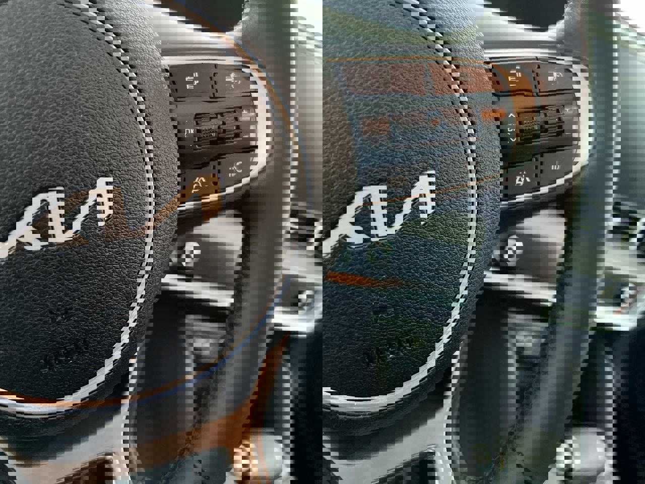 Certified 2024 Kia Sportage EX image 18