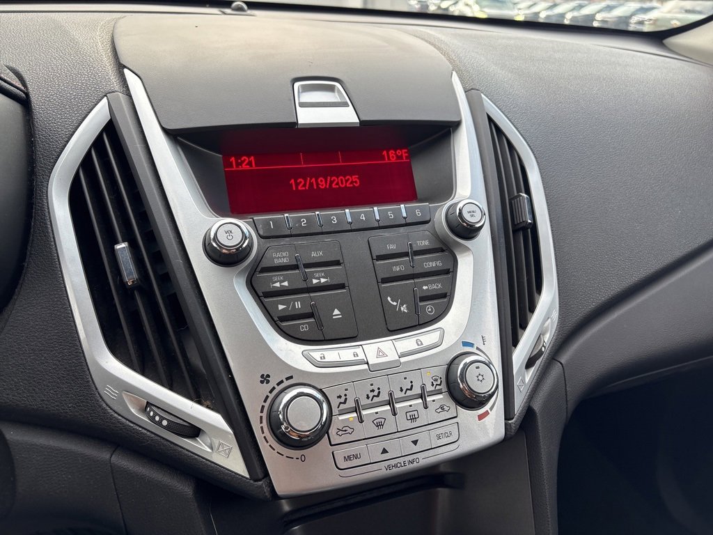 Used 2010 GMC Terrain SLE image 25