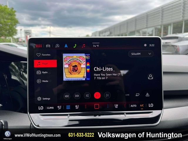 Certified 2025 Volkswagen GTI Autobahn FWD image 28