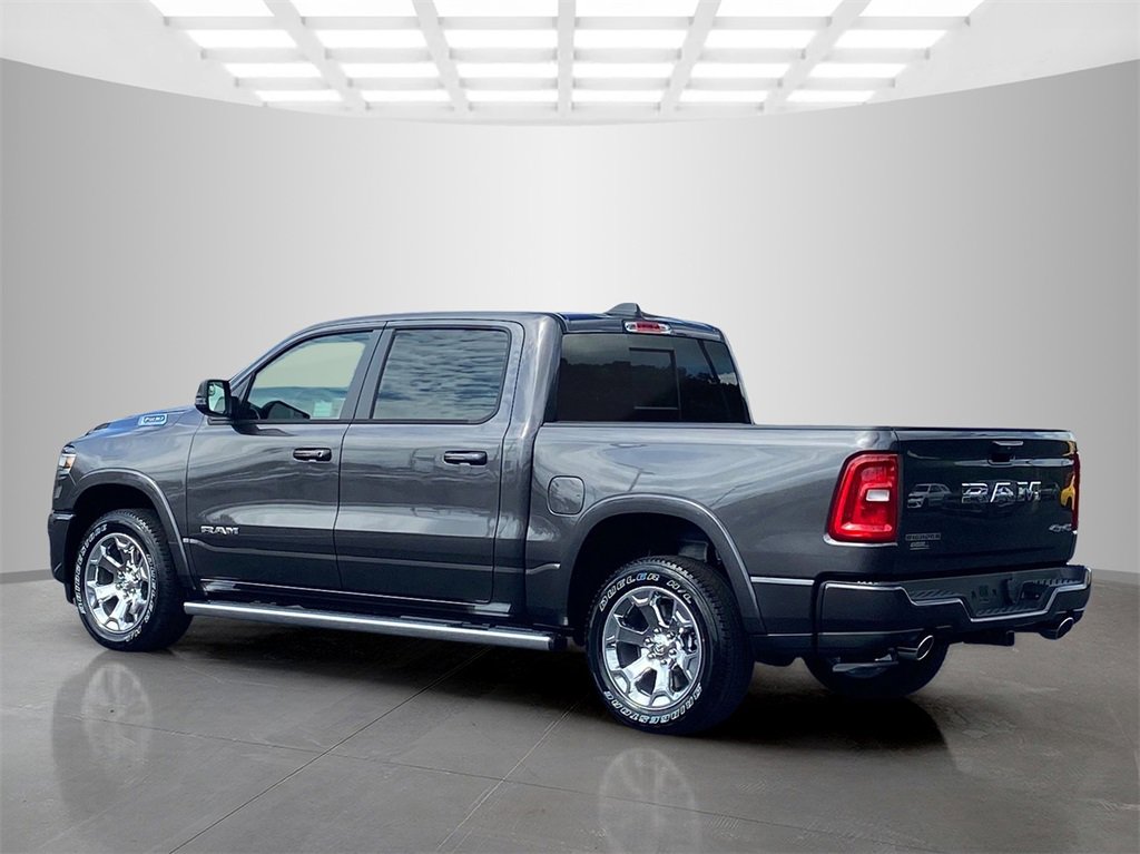 New 2026 RAM 1500 4x4 Crew Cab image 3