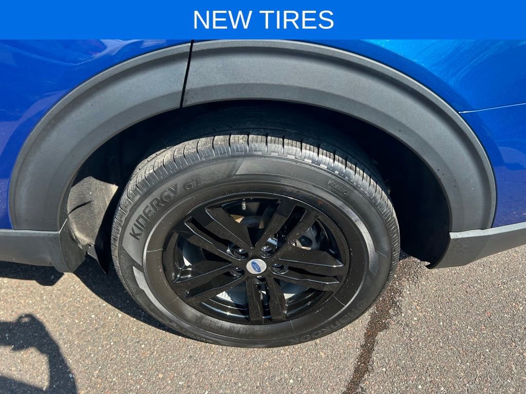 Certified 2022 Ford Explorer XLT w/ Equipment Group 202A image 32