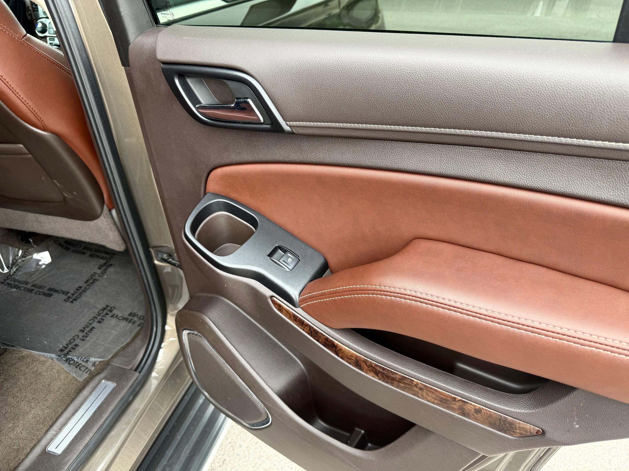 Used 2016 Chevrolet Tahoe LTZ image 21