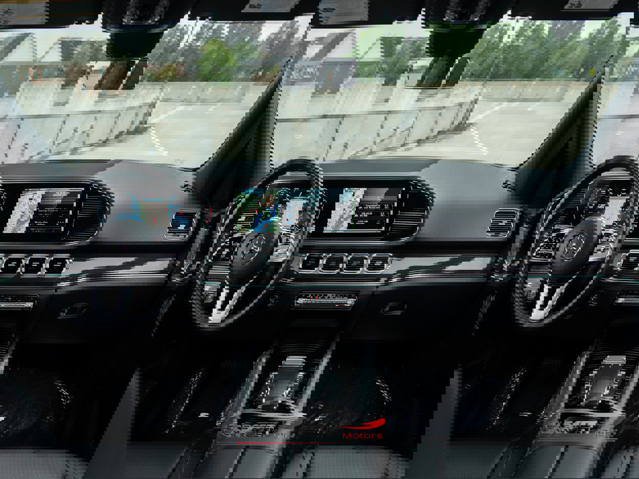 Used 2021 Mercedes-Benz GLE 350 4MATIC w/ Premium Package image 11