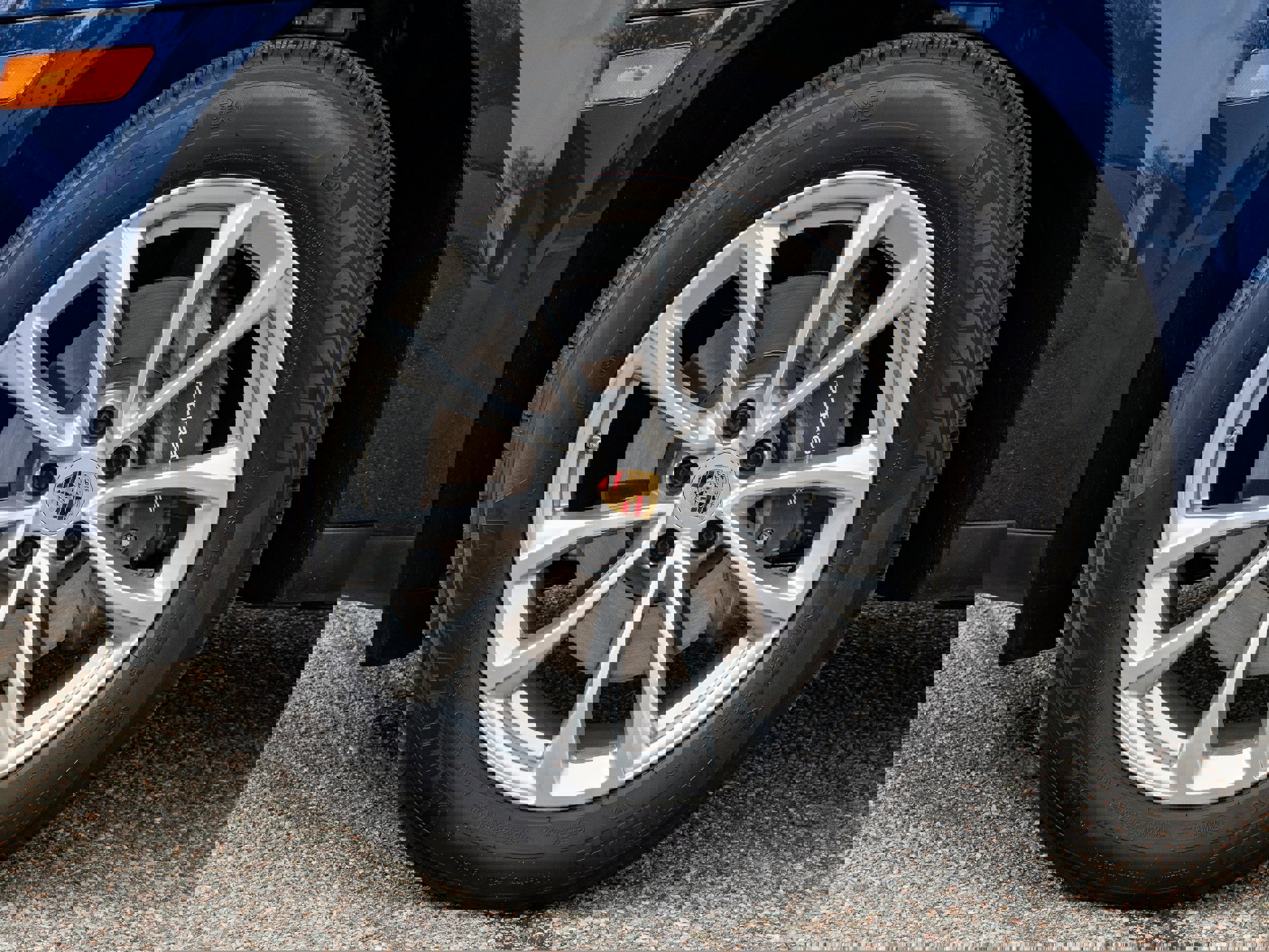 Certified 2025 Porsche Macan image 20