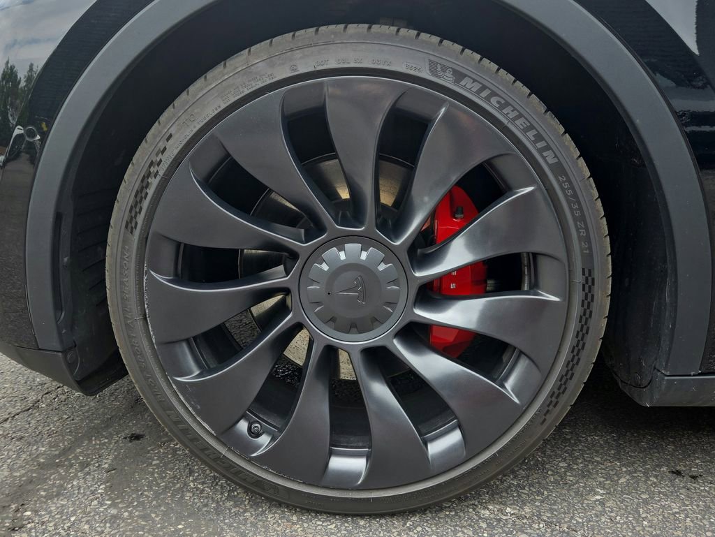 Used 2022 Tesla Model Y Performance AWD/4WD image 23