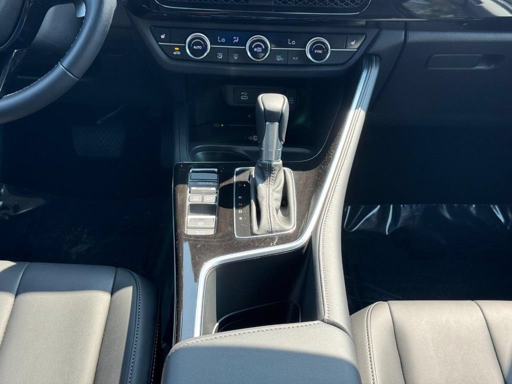 Certified 2026 Acura ADX AWD image 17