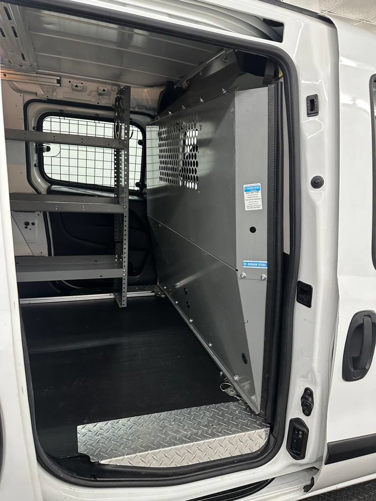 Used 2019 RAM ProMaster City Tradesman FWD image 27