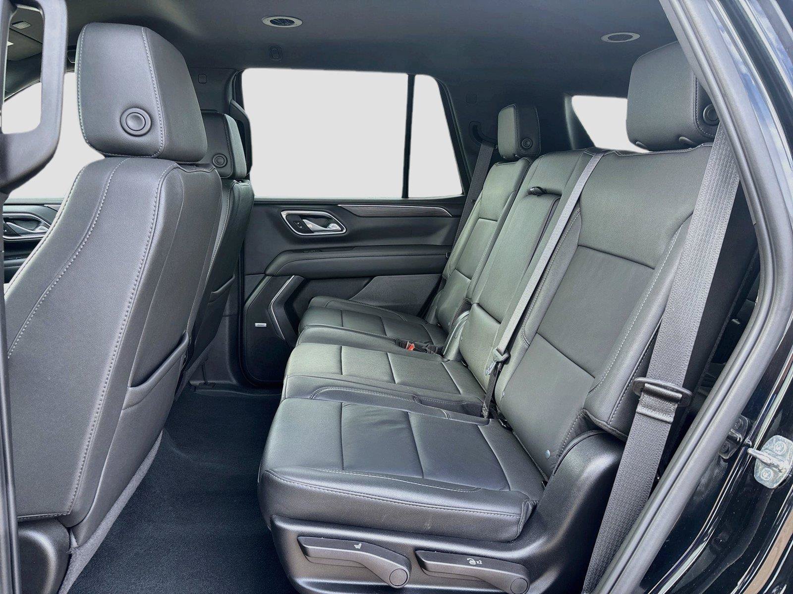 Used 2024 Chevrolet Tahoe LT w/ Luxury Package AWD/4WD image 11