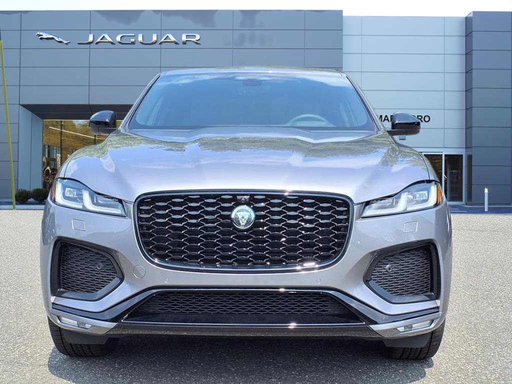 New 2026 Jaguar F-PACE R-Dynamic S image 8