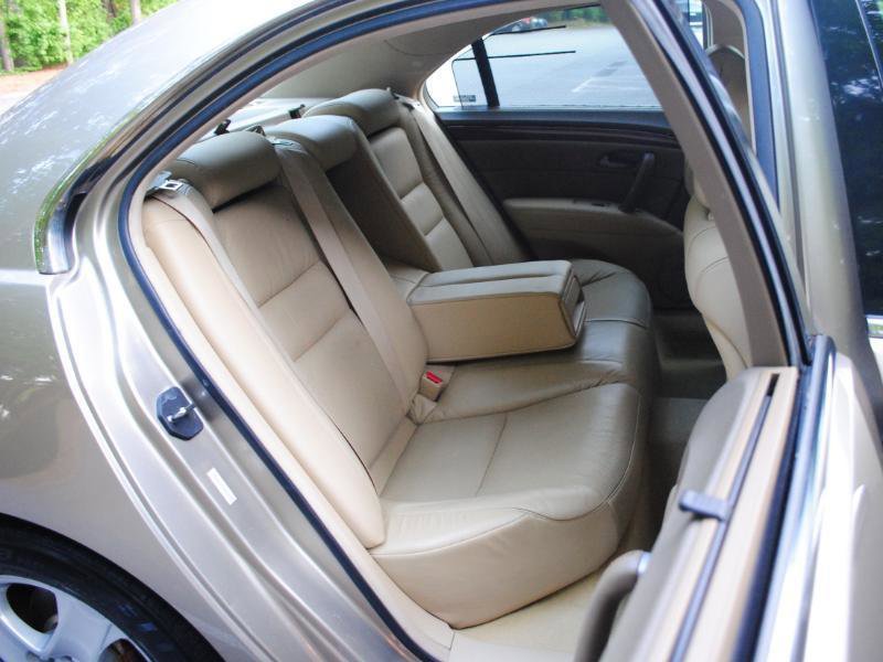 Used 2006 Acura RL AWD/4WD image 11