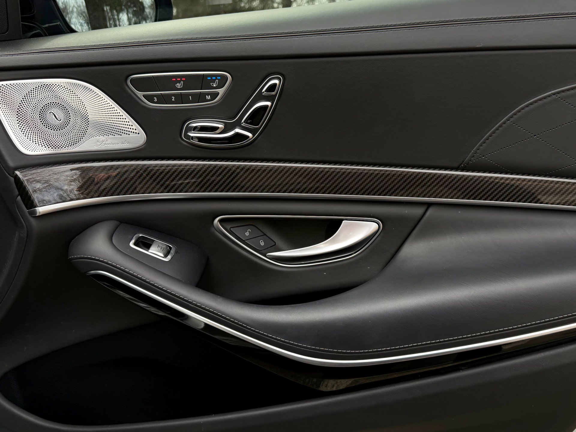 Used 2020 Mercedes-Benz S 63 AMG 4MATIC Sedan image 31