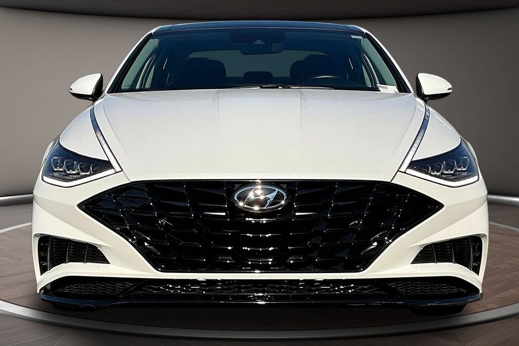 Used 2023 Hyundai Sonata SEL w/ Convenience Package FWD image 2