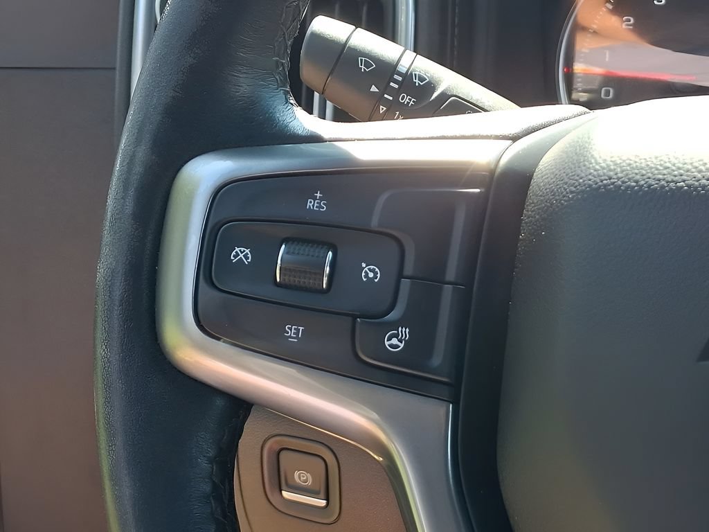 Used 2022 Chevrolet Silverado 2500 LTZ w/ LTZ Plus Package AWD/4WD image 21