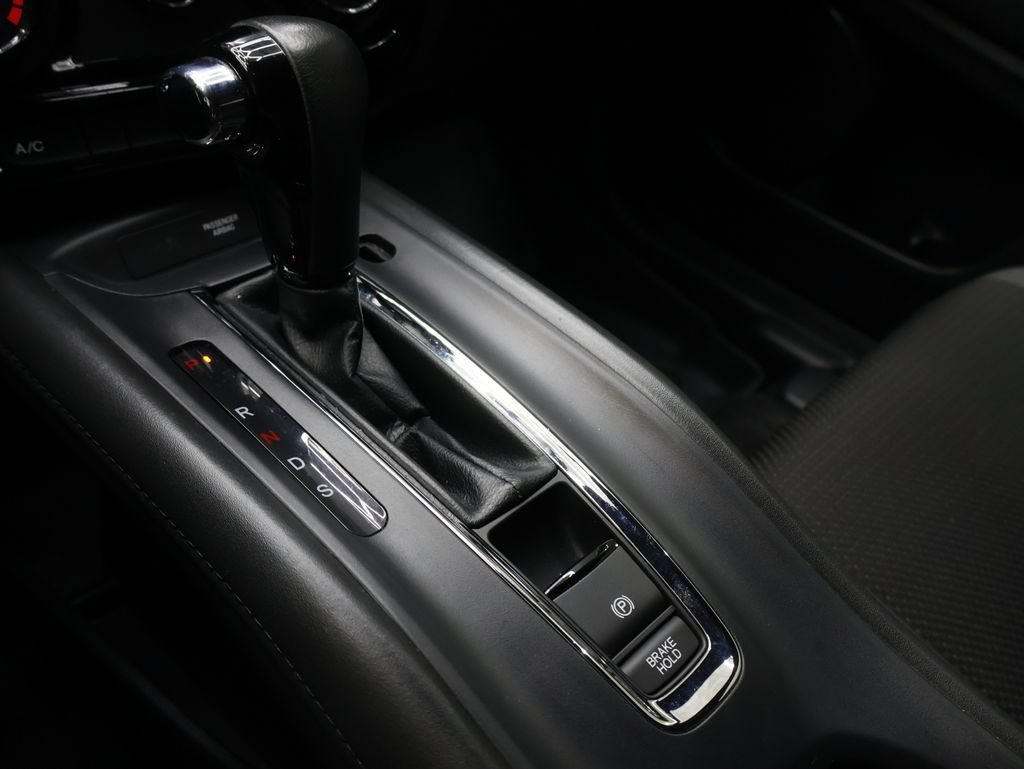 Used 2022 Honda HR-V Sport image 25