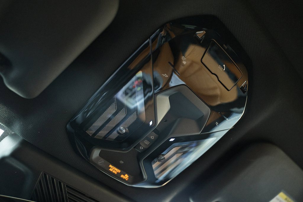 Certified 2025 BMW X3 xDrive30i w/ M Sport Package image 40