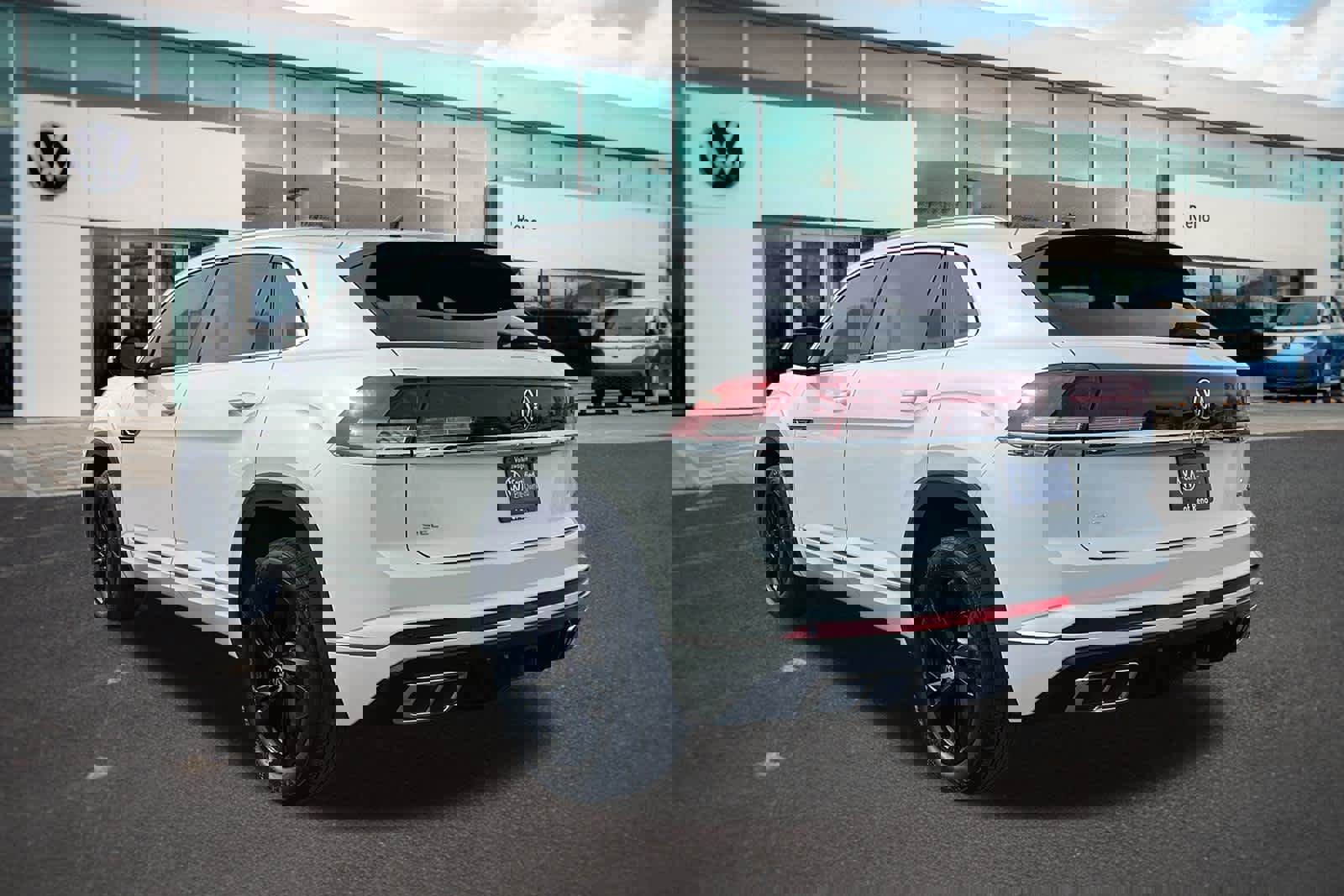 Used 2024 Volkswagen Atlas Cross Sport SEL R-Line image 7