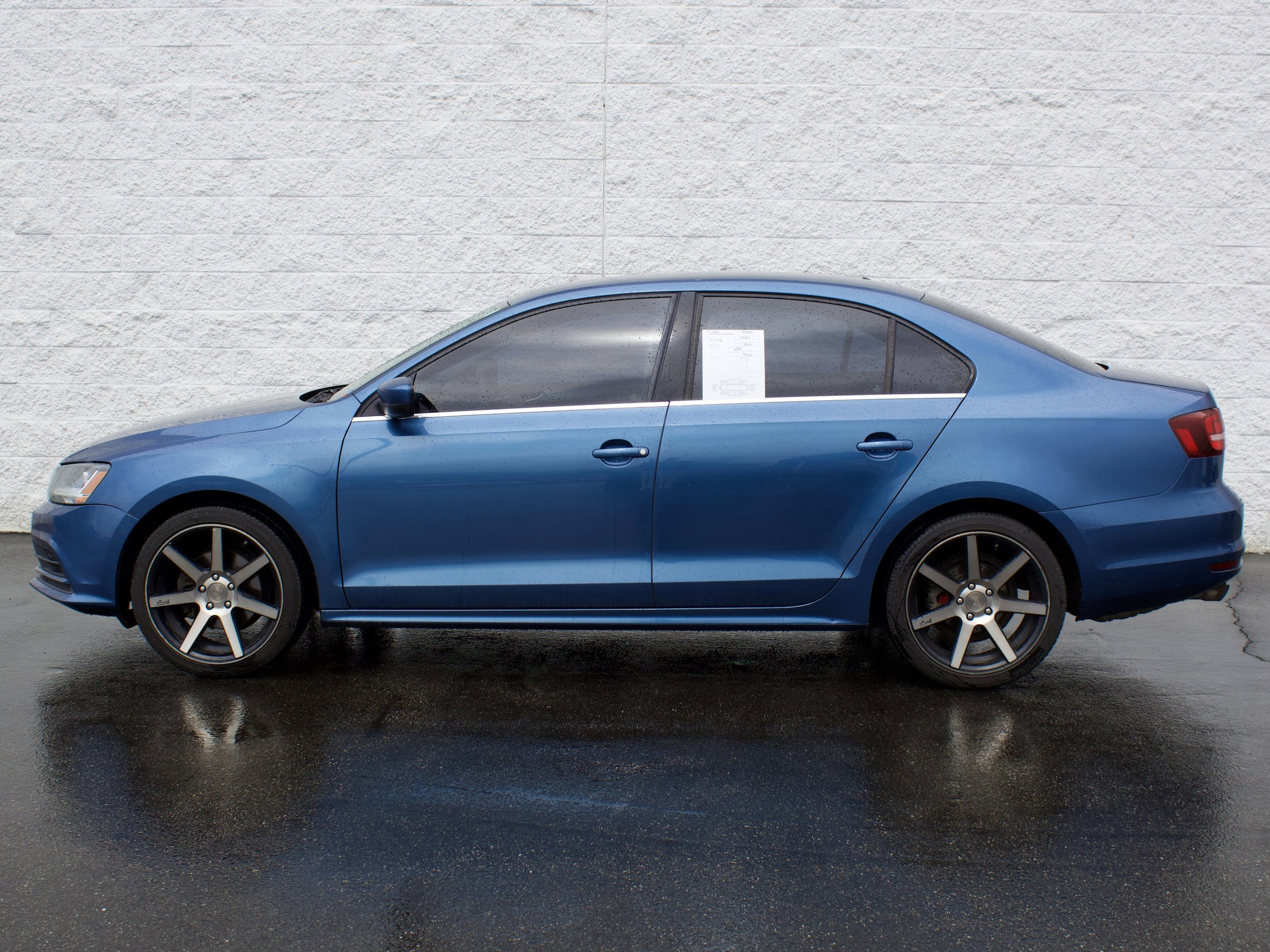 Used 2017 Volkswagen Jetta S FWD image 4