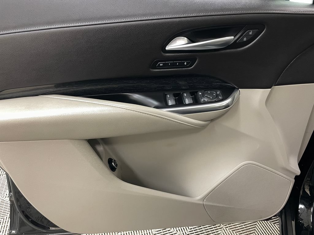 Certified 2020 Cadillac XT4 Premium Luxury w/ Driver Awareness Package AWD/4WD image 28