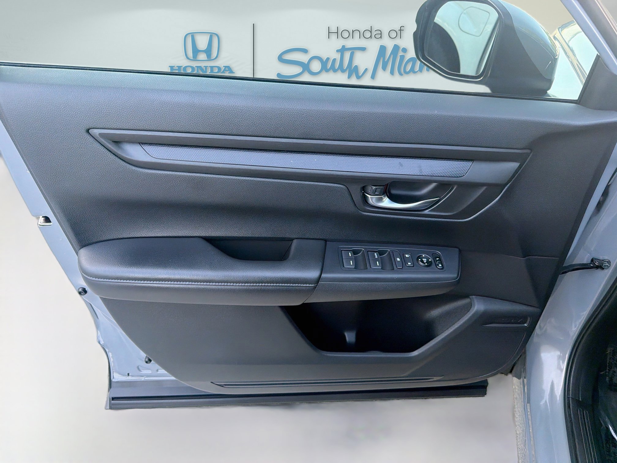 Certified 2025 Honda CR-V LX image 19