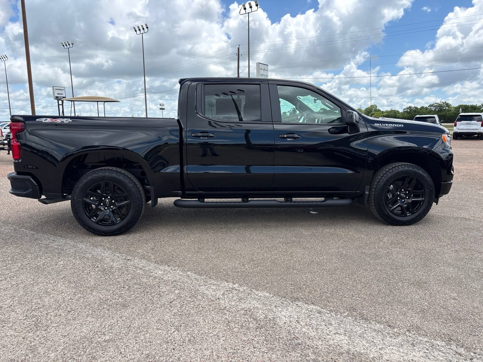 New 2026 Chevrolet Silverado 1500 RST w/ RST Select Package AWD/4WD image 7