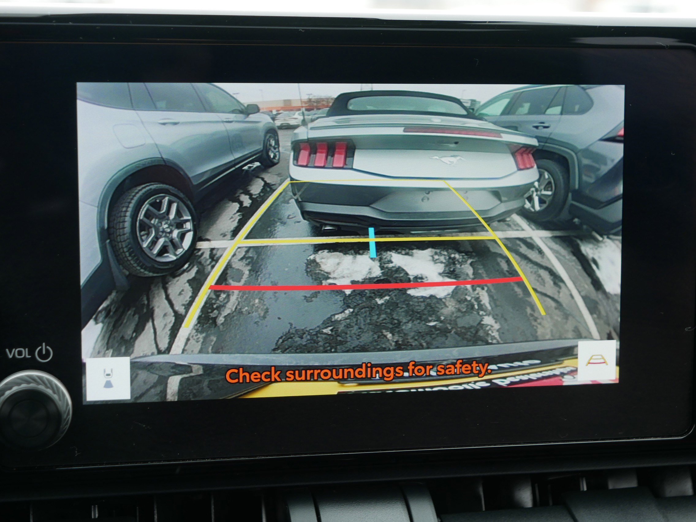 Used 2023 Toyota RAV4 XLE w/ Convenience Package image 27