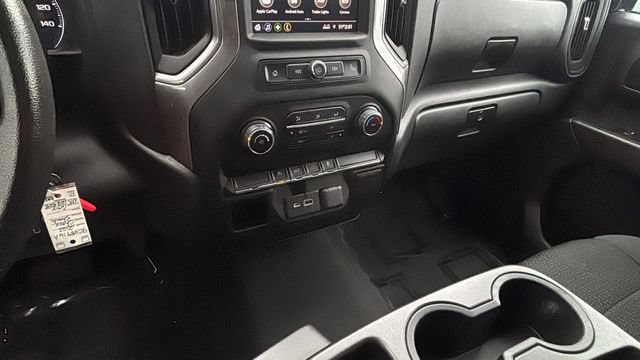 Used 2022 Chevrolet Silverado 1500 Custom AWD/4WD image 14