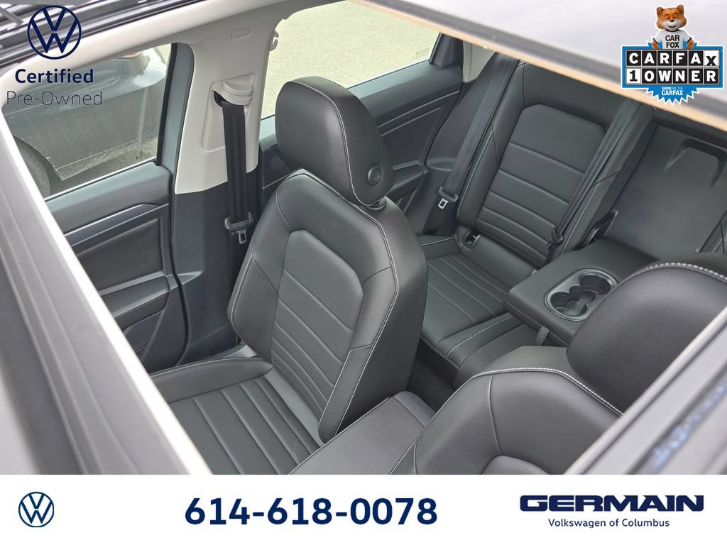 Certified 2023 Volkswagen Jetta SE w/ Panoramic Sunroof Package FWD image 21