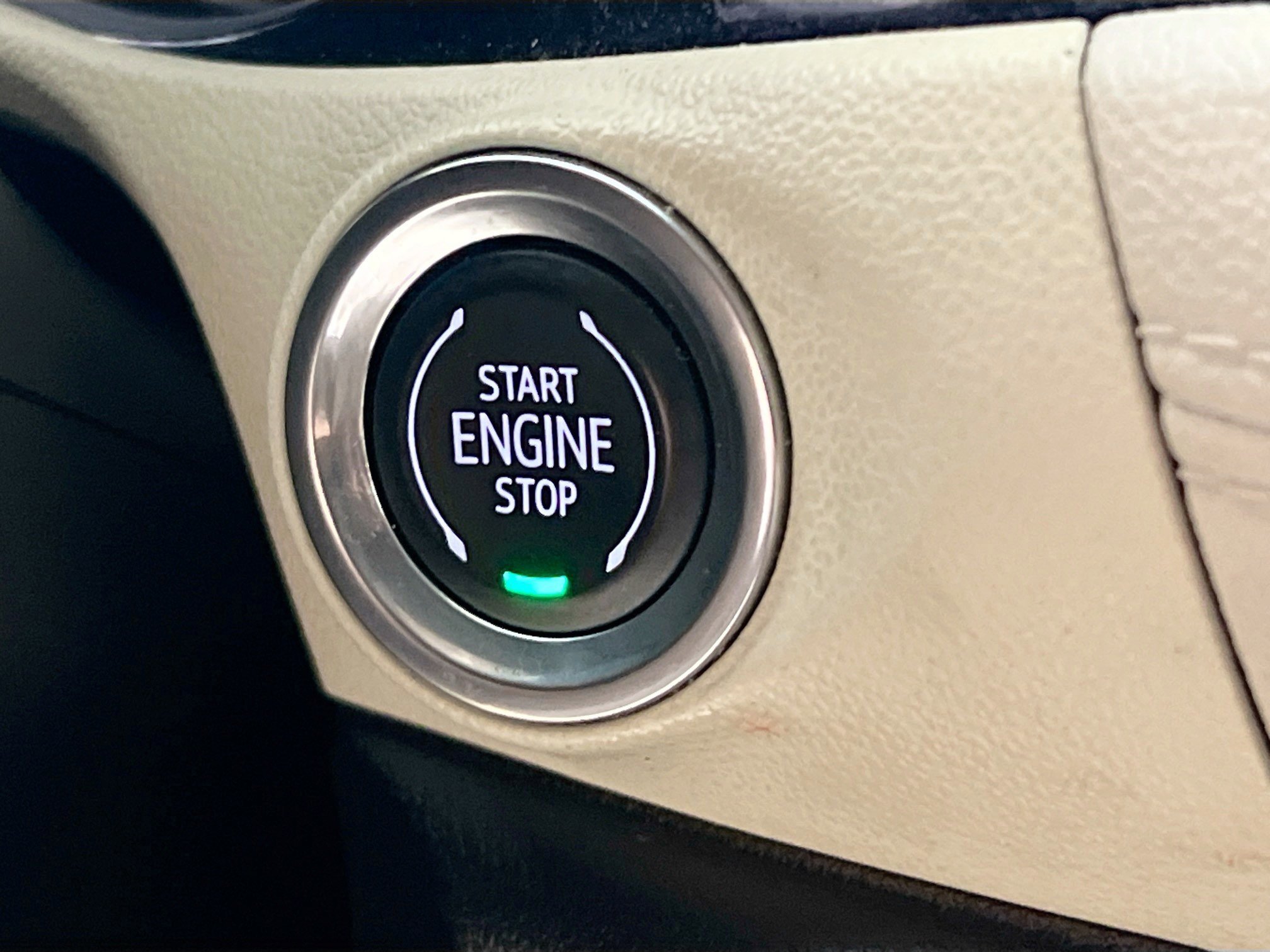 Used 2020 Buick Encore GX Essence w/ Advanced Technology Package image 24