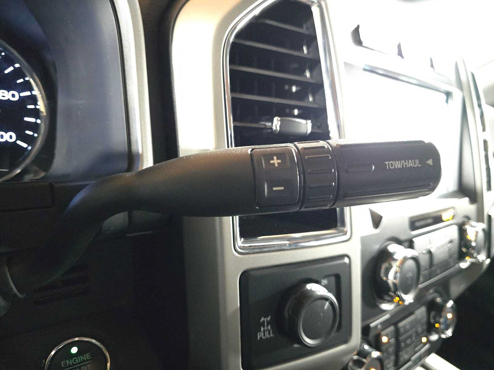 Used 2018 Ford F350 Lariat w/ Lariat Ultimate Package AWD/4WD image 36