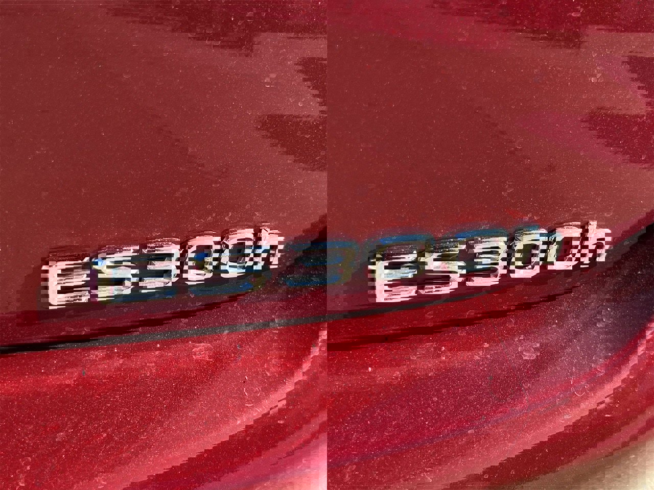 Used 2023 Lexus ES 300h w/ Premium Package image 6