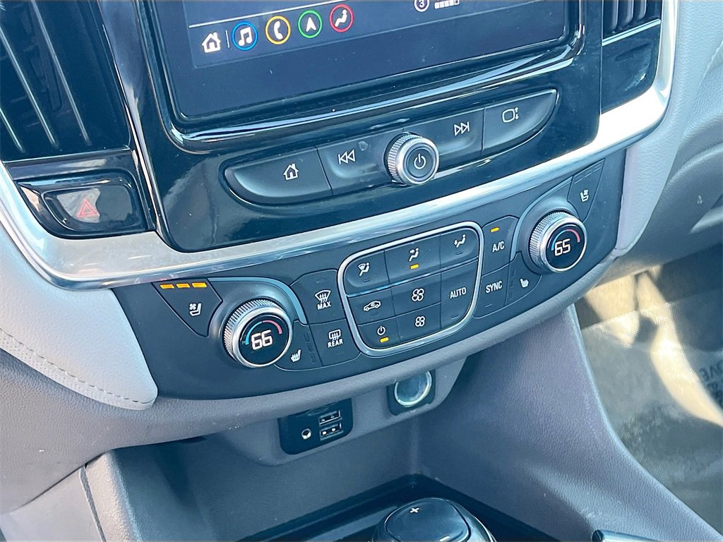 Used 2020 Chevrolet Traverse Premier image 16