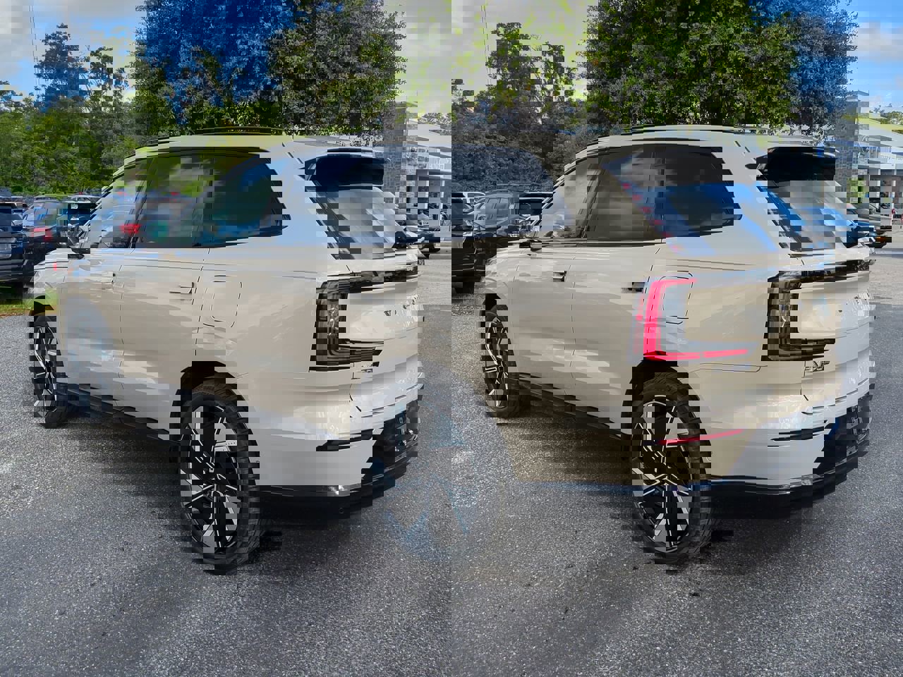 New 2025 Volvo EX90 Ultra image 6