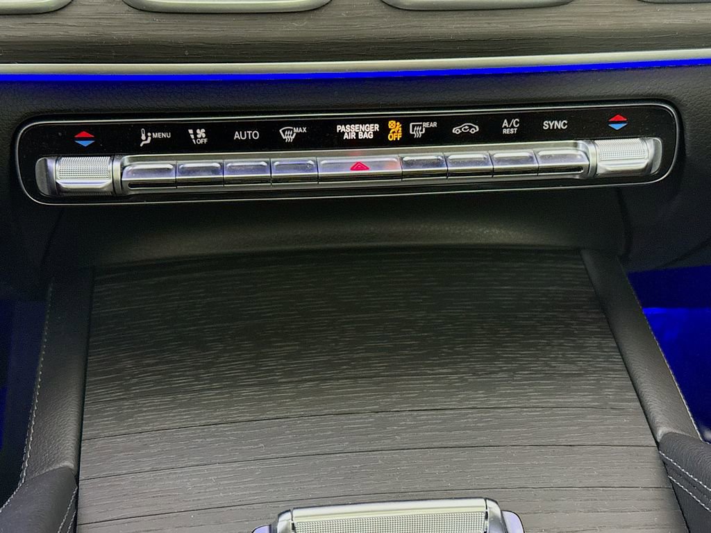 Used 2024 Mercedes-Benz GLE 350 GLE 350 w/ 3rd Row Seat Package image 16