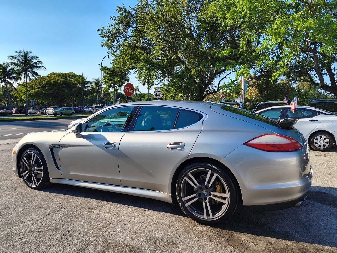 Used 2013 Porsche Panamera S w/ Comfort Pkg image 6