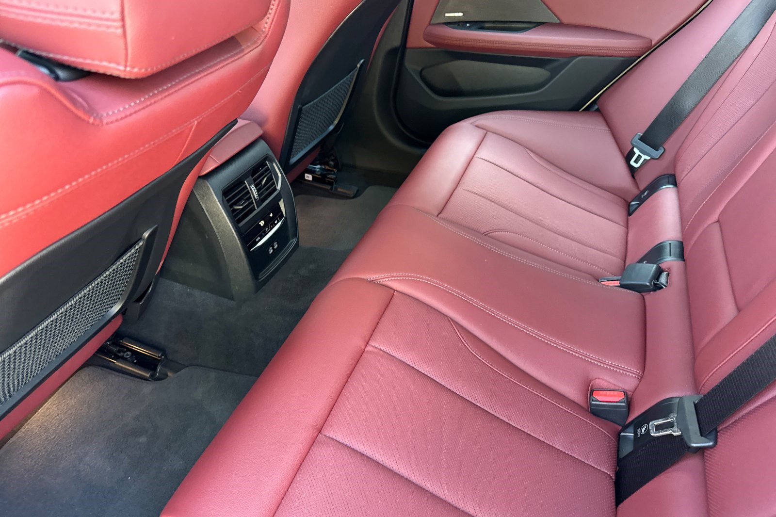 Certified 2023 BMW i4 eDrive35 w/ Premium Package RWD image 15